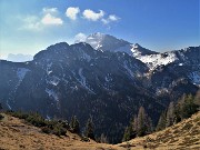 13 Corno Branchino (2038 m)-Corna Piana (3002 m)-Arera (2512 m)